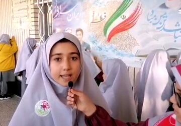 شور و شوق انتخابات شورای دانش آموزی در مدرسه شهید هندویان قم