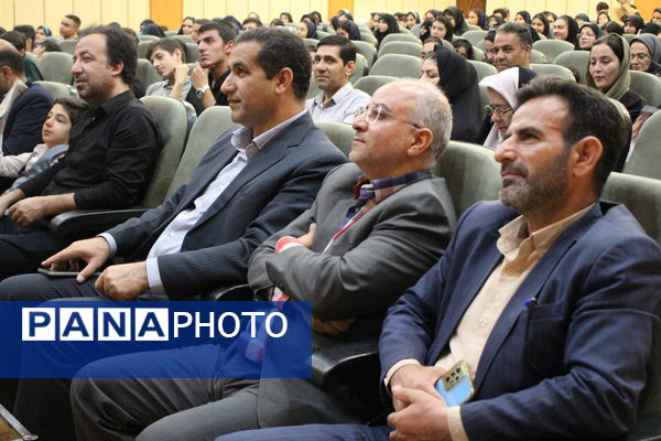 برگزاری اختتامیه چهاردهمین جشنواره نوجوان سالم در همدان