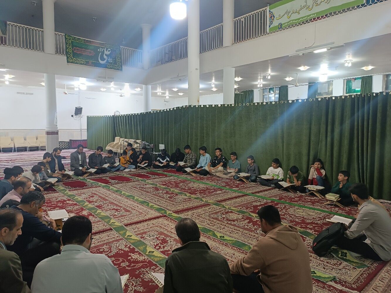 محفل انس با قرآن کریم در کاشمر 