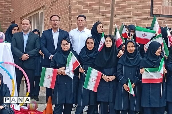 انتخابات انجمن‌های ورزشی دانش‌آموزی در دبیرستان شاهد حضرت زینب(س) شهریار