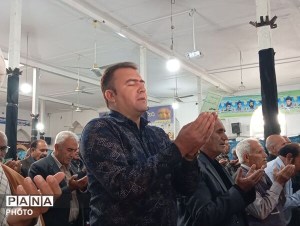 اقامه نماز عید فطر در روستای بلیان کازرون