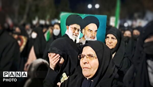 فریاد مقاومت و انتقام با حماسه حضور اهالی رزن