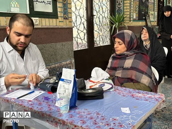 آواربرداری مناطق مسکونی آسیب‌دیده و خدمت‌رسانی  از حملات صهیونیستی آمریکایی در شهرک وحدت فردیس 