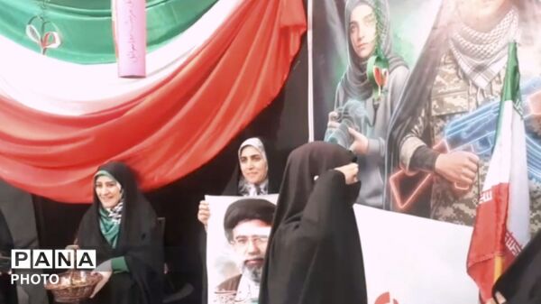 طلوع ایرانِ امام‌ رضایی در جشن دختران انقلابی