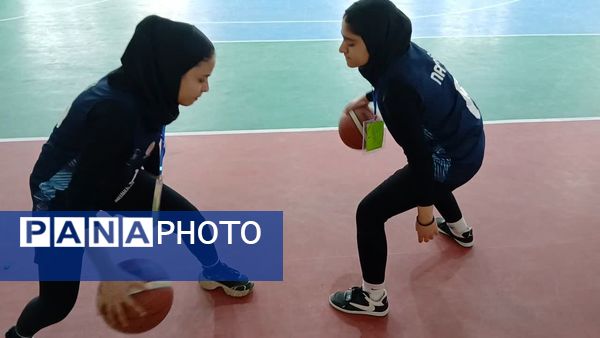 همایش جام اقتدار ایران در دبیرستان دخترانه شهید دهقان