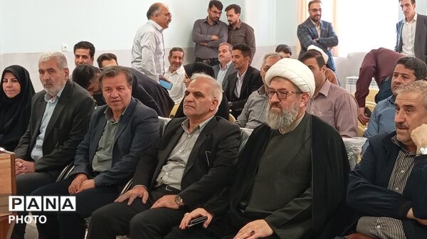 افتتاح آموزشگاه ۶ کلاسه شهر بن