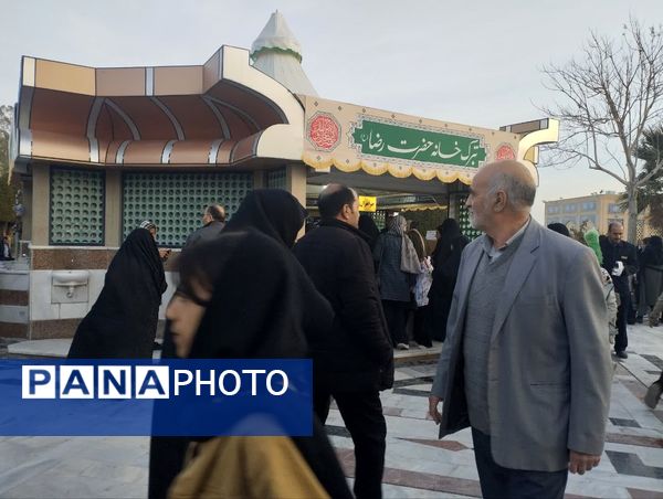 روزهای چراغ برات‌‌‌ در آرامگاه شهید مدرس کاشمر