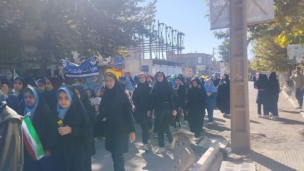 اقتدار ملت ایران در راهپیمایی روز ۱۳ آبان شهرستان خلیل‌آباد 