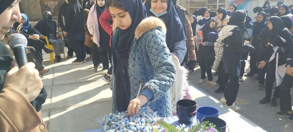 جشن ایام شعبانیه در دبیرستان هاشمی نژاد 