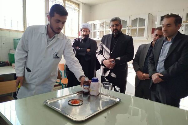 بازدید فرماندار و شورای شهرقدس از پژوهش‌سرای دکتر حسابی