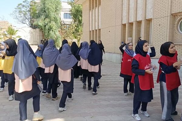 اردوی دختران متوسطه اول در کانون فرهنگی مریم قم