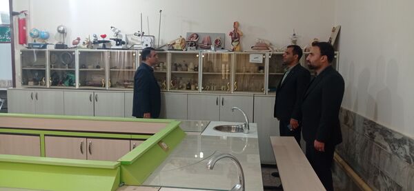 بازدید رئیس اداره استعدادهای درخشان استان خراسان رضوی از مدارس سمپاد کاشمر