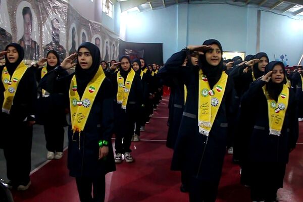 همایش وطن یار در کهریزک 