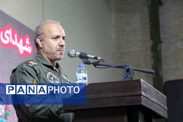 یادواره شهدا هنرستان فنی انقلاب اسامی یزد