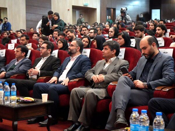 چهاردهمین جشنواره دانشگاهی حرکت در دانشگاه فردوسی 