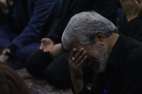 بزرگداشت شهدای مدافع وطن در یزد