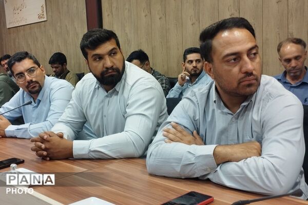 آیین تجلیل از فعالان حوزه پرورشی در بهارستان دو