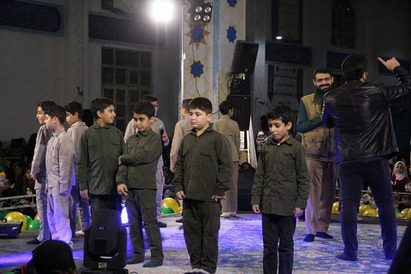 مراسم دورهمی بچه‌ها با حاج قاسم