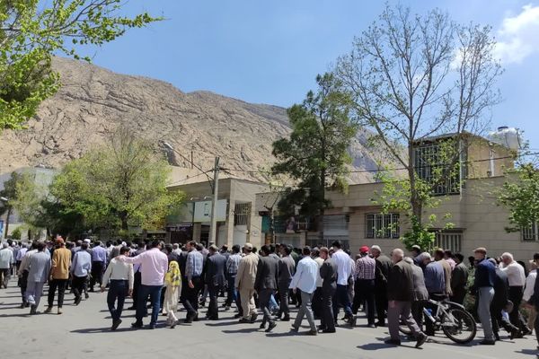 حضور حماسی مردم زرقان در راهپیمایی روز قدس