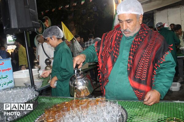 خدمت رسانی در حاشیه تجمعات نیشابور 