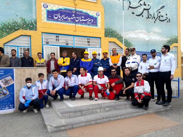 مانور زلزله، نغمه‌ای برای تاب آوری در دل زمین لرزه 