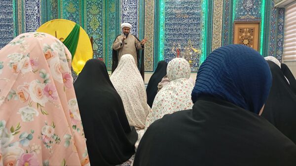 اولین روز اعتکاف دانش‌آموزی ناحیه 2 کرج و شهرستان فردیس