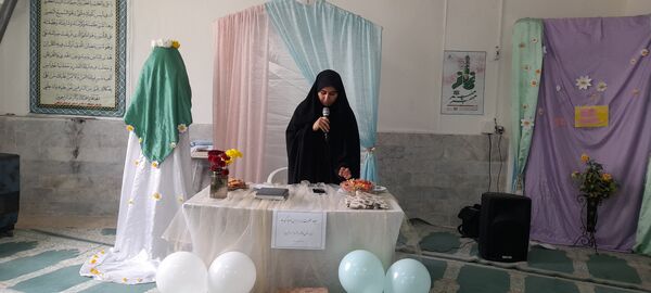 جشن باشکوه میلاد حضرت زهرا (س) در دبیرستان فاطمه‌الزهرا(س)