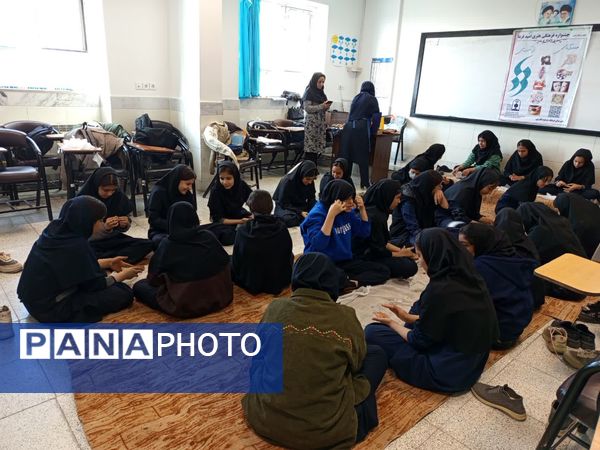 پویش تسبیح در دبیرستان فرهنگ کاشمر