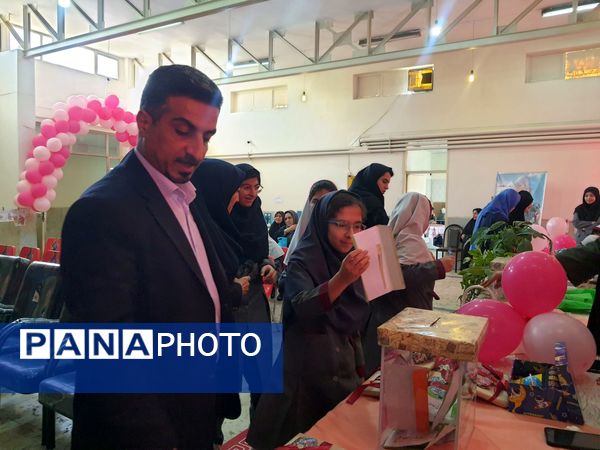 جشن عاطفه‌ها در منطقه ۱۸ پایتخت