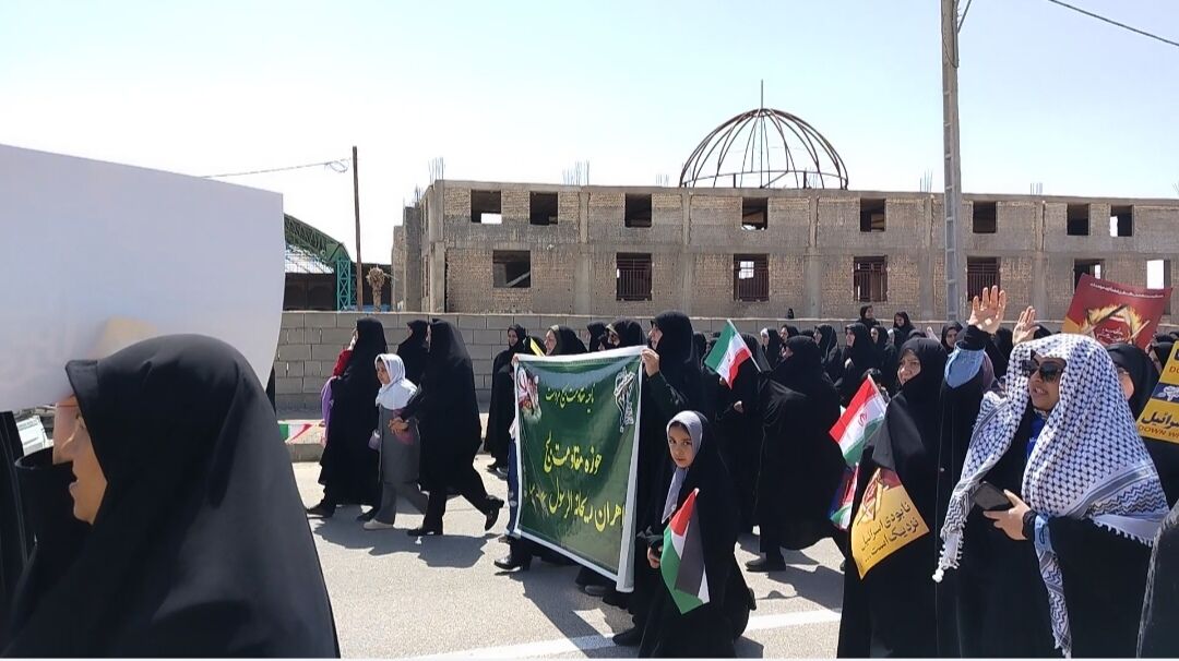طنین شعار انا علی العهد یا قدس در شهرستان مروست