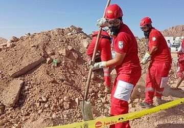 برگزاری مانور تمام عیار زلزله در شهرستان سمنان با حضور دستگاه ها و ارگان های کشوری