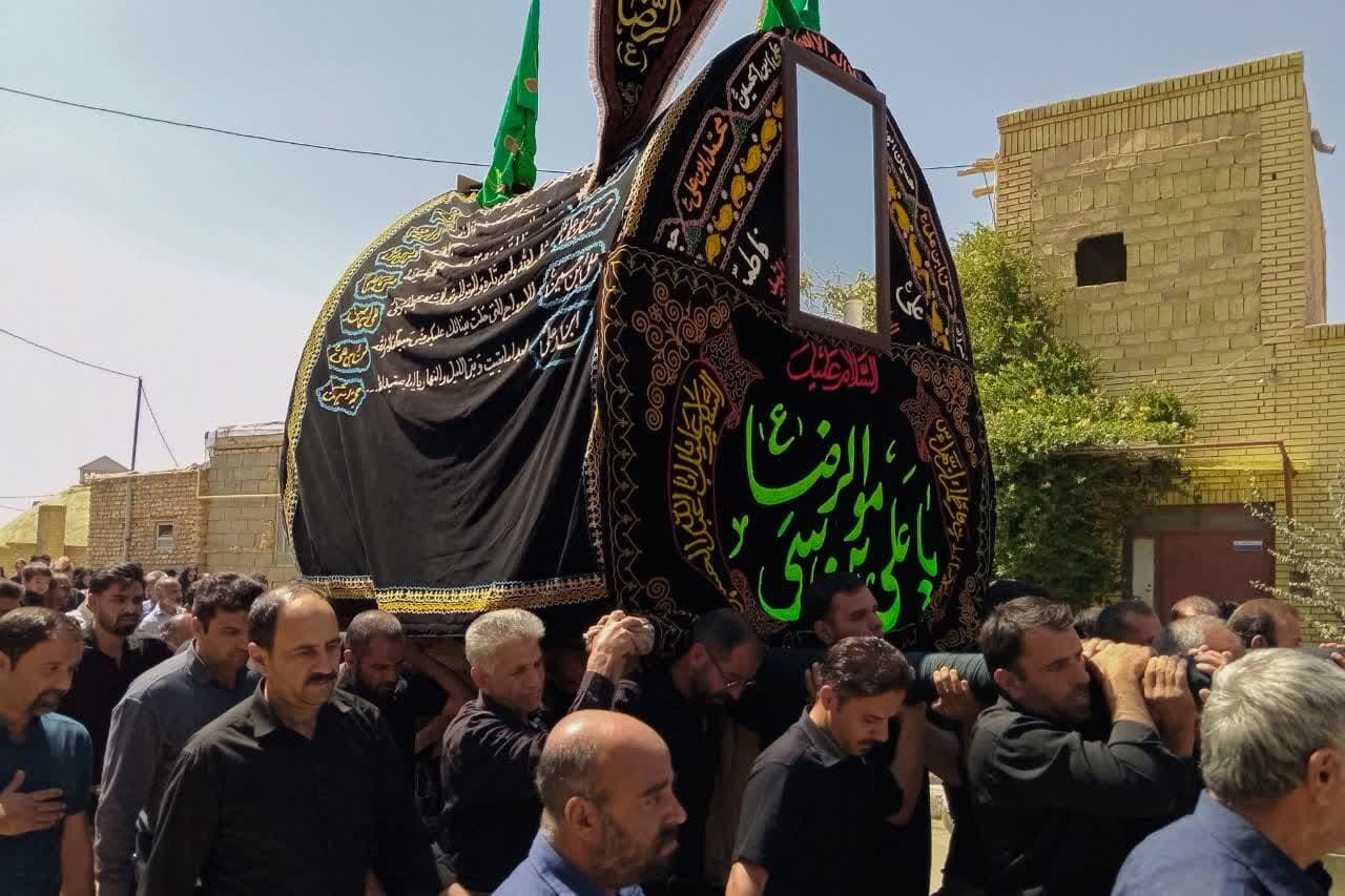  جلوه‌هایی از عزاداری مردم بنادکوک در روز شهادت امام رضا(ع)