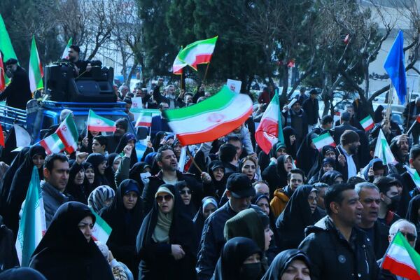 تصاویر ماندگار از حماسه 22بهمن در پرند
