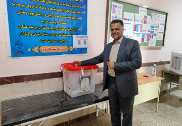 حضور مسئولان در پای صندوق‌های شهرستان کامیاران