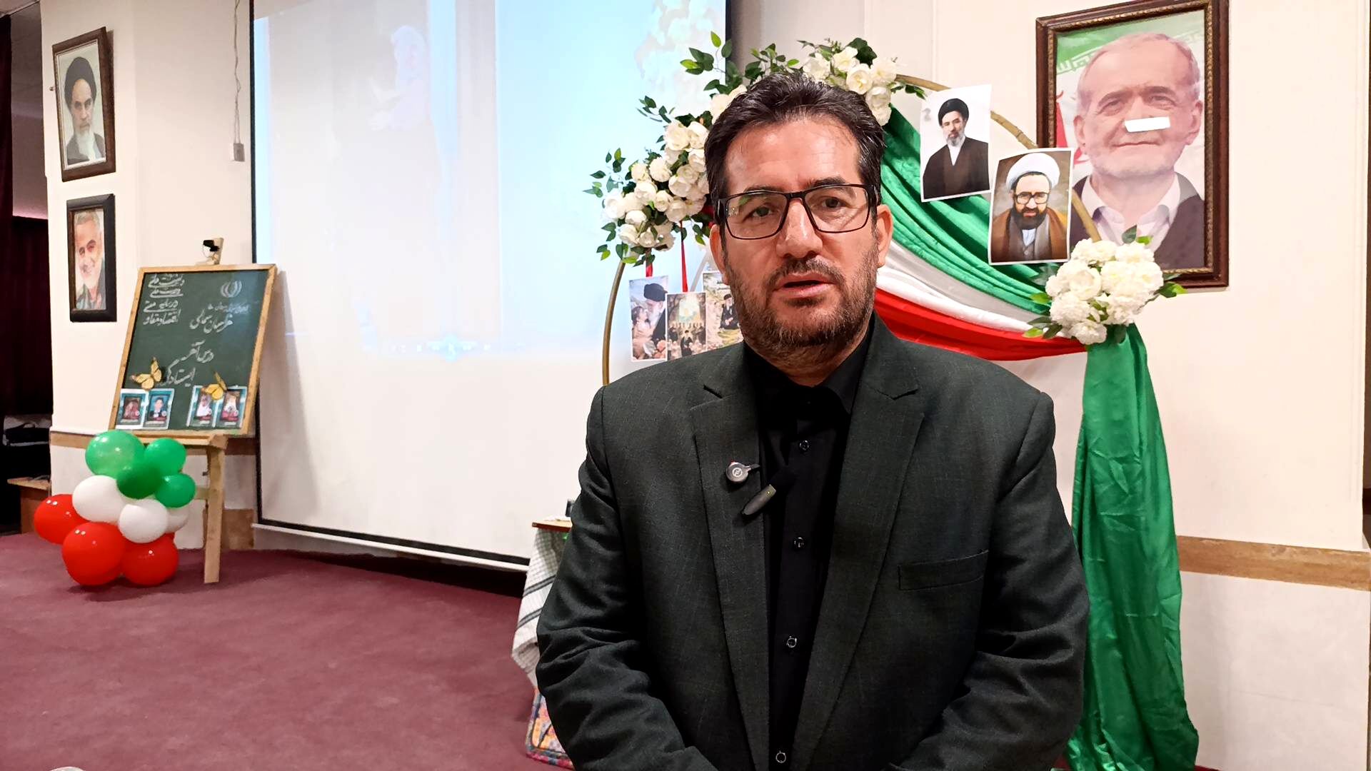 تکریم ۷۰ معلم برگزیده در حوزه آموزش ابتدایی