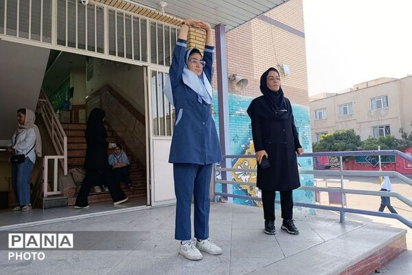 طنین زنگ سلامت در دبستان دخترانه آیین روشن؛ از لقمه‌های سالم تا نشاط و ورزش 