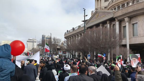 ۲۲بهمن مشتی به دهان دشمن
