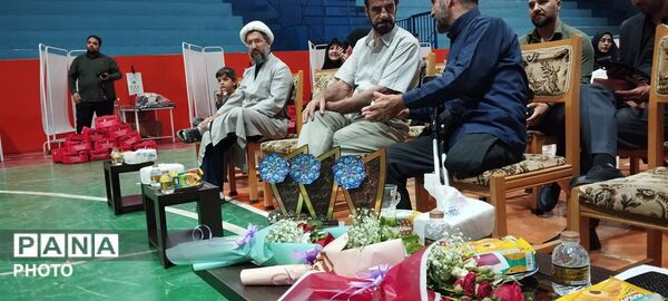 اعزام کاروان تجهیزات ورزشی و بهداشتی «مهر با نشاط» به مدارس قم