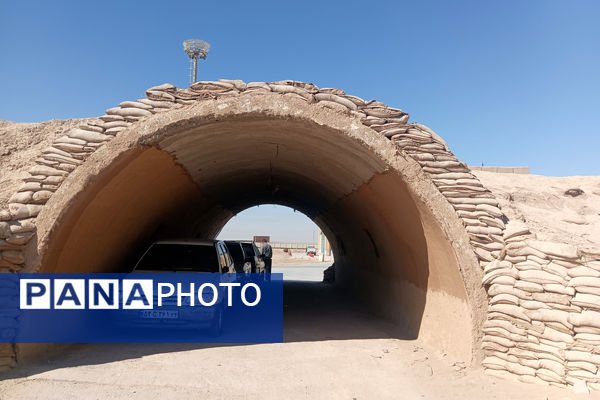 قدم گذاشتن دانش‌آموزان رباط‌کریم بر خاک پاک شلمچه