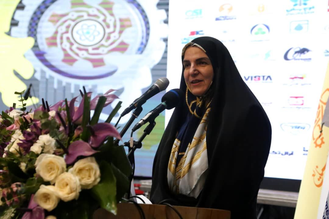 صنعتگران فرماندهان اقتصادی کشورند