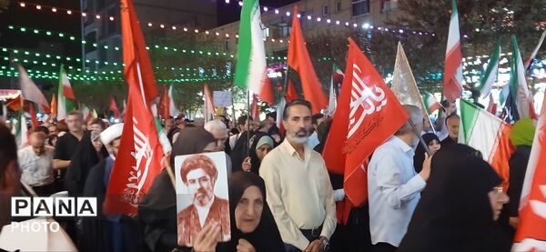 حضور مردم کرج در صد و هشتاد و یکمین خروش حماسی
