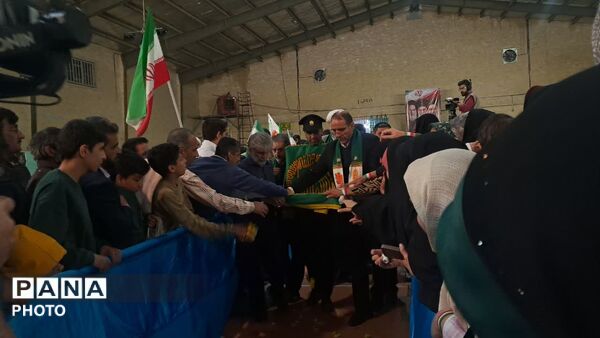 جشن زیر سایه خورشید با حضور پرشور مردم نیر 