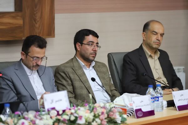 اجلاس مشترک مدیران و روسای نواحی و مناطق و شورای معاونان اداره‌کل آموزش و پرورش آذربایجان شرقی