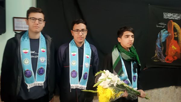 مراسم استقبال از شهید گمنام در دبیرستان شاهد ابوذر غفاری نیشابور 