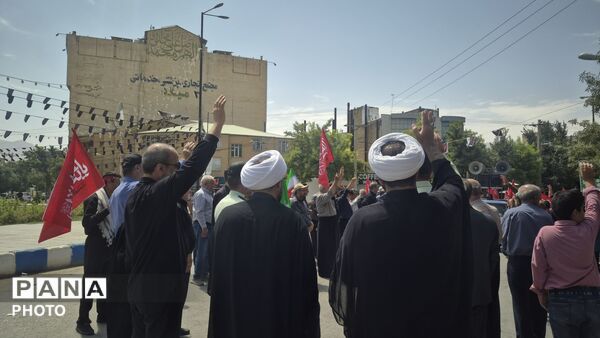 حضور پرشور جاماندگان در پیاده‌روی اربعین حسینی در شهر فارسان 