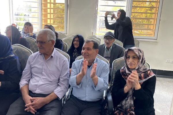 برگزاری پویش سلامت در فرهنگسرای بهشت؛ هدیه‌ای برای سالمندان