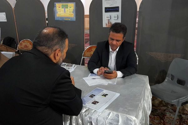 میز خدمت اداره آموزش و پرورش شهرستان قدس در نماز جمعه