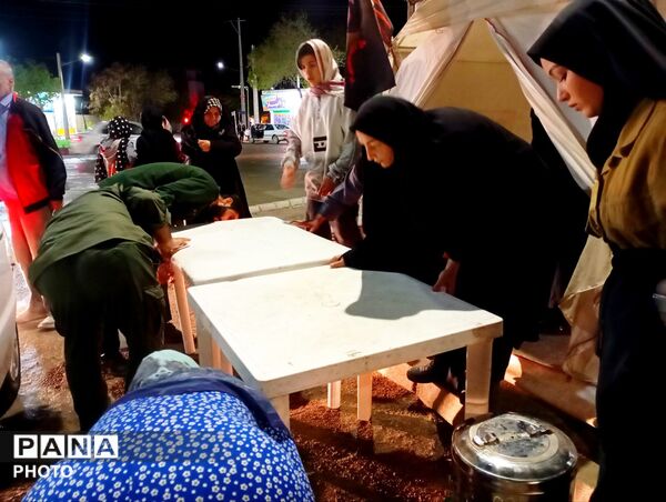 دانش‌آموزان شهرستان مانه در راهپیمایی‌های شبانه در جنگ رمضان 