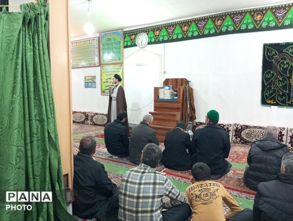 عید بندگی در مسجد ابوالفضلی نیشابور 
