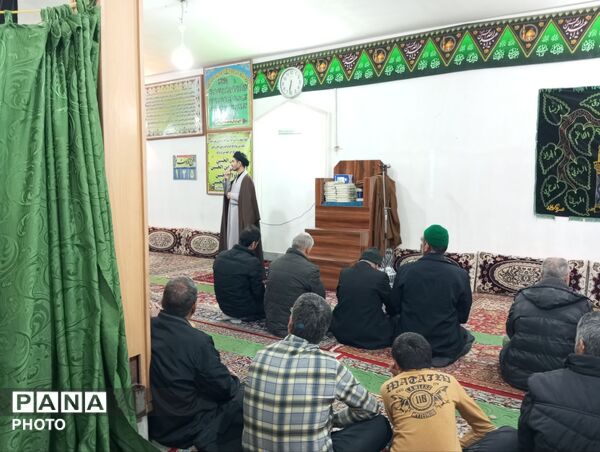 عید بندگی در مسجد ابوالفضلی نیشابور 